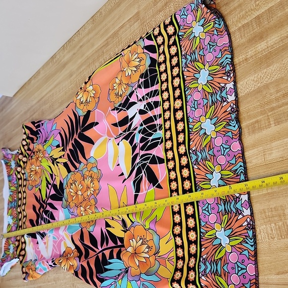 CACHE Women’s Multicolor Floral Dress, size 6 - Picture 8 of 9